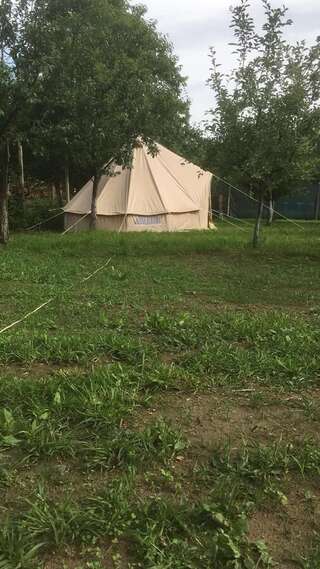 Люкс-шатры Camping River Transalpina Laz-4